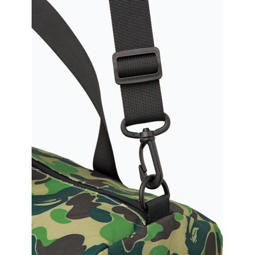 原單BAPE日雜附錄猿人頭迷彩防水圓筒大容量斜後後背包旅行手提運動包