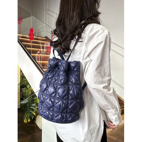 卡米倫27號抽繩水桶雙肩包雲朵褶皺休閒單肩百搭菱格軟包通勤百搭