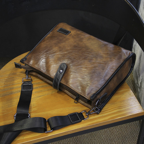 潮流男士單肩包復古簡約通勤斜後後背包時尚百搭大容量男包ipad包 潮流男士單肩包復古簡約通勤斜後後背包時尚百搭大容量男包ipad包