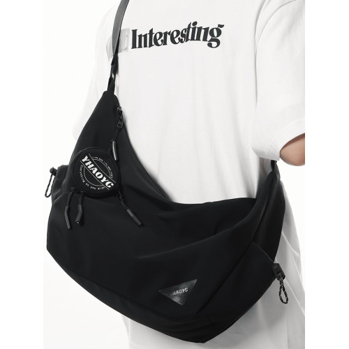 斜後後背包男款休閒大容量通勤單肩包2025新款機能郵差包男士旅行後後背包