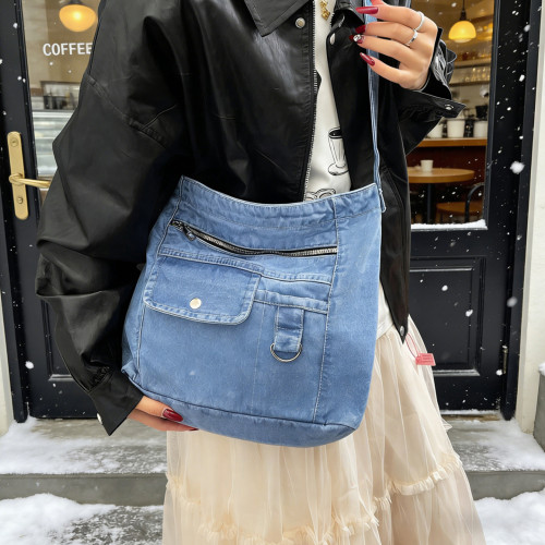 水洗牛仔布包包女2025冬新款時尚休閒單肩斜後後背包韓版百搭輕便大包