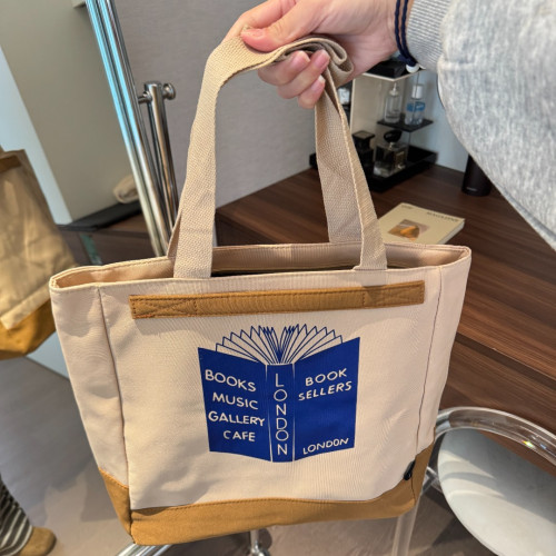 出俄羅斯原單，EUN帆布手提袋單肩包 31*9*31cm