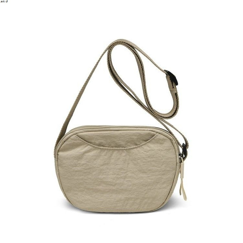 2025新款貝殼包手機包時尚輕巧斜後後背包女包韓版休閒單肩包尼龍小包