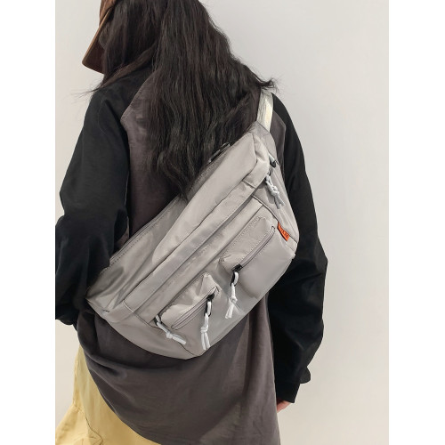 BOJUE  RHINO/伯爵犀牛高顔值胸包輕便男女通用多功能單肩斜後後背包