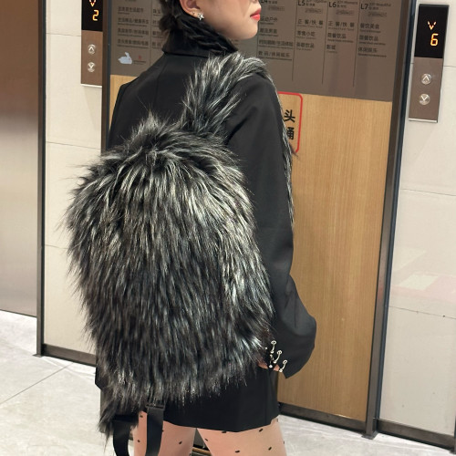 ins書包皮草雙肩包女毛毛包2025新款百搭旅行毛絨後後背包L ins書包皮草雙肩包女毛毛包2025新款百搭旅行毛絨後後背包L