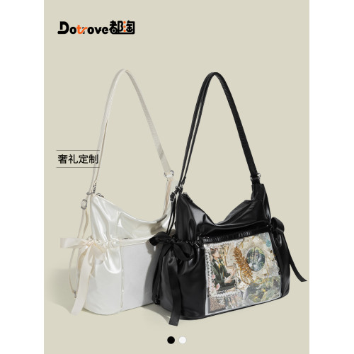 都淘日系蝴蝶結小食量雙肩痛包女二次元吧唧上課通勤單肩斜背娃包