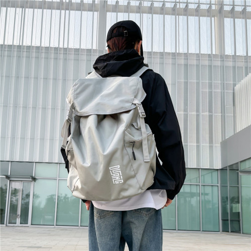 2025新款大容量超輕薄戶外旅行雙肩包男女生輕便登山包後後後背包書包