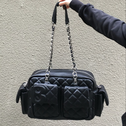 2025秋冬新款菱格復古多口袋單肩斜背機車包大容量簡約通勤手提包