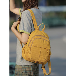 女士休閒百搭小雙肩包2026新款純色簡約輕便旅遊通勤學生實用書包