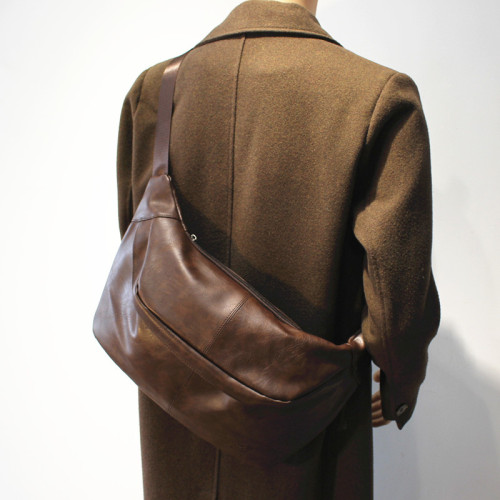 threebox潮牌斜後後背包男包休閒單肩包運動餃子包女大容量挎包通勤包