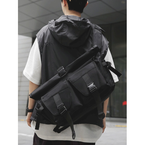 潮牌斜後後背包男機能風單肩包防水大容量電腦包時尚旅行騎行通勤後後背包