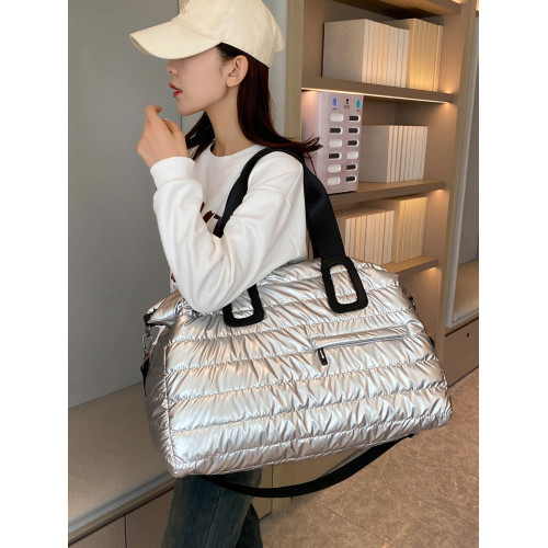 外出旅行包輕便行李袋大容量銀色包女時尚棉服包托特包手提斜後後背包