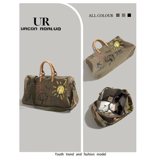 UR卡通印花短途旅行袋2025新款大容量登山包男女通用健身包手提包