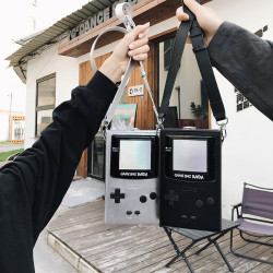 日系復古斜後後背包創意包包遊戯機挎包潮牌單肩包男女個性硬殼盒子包