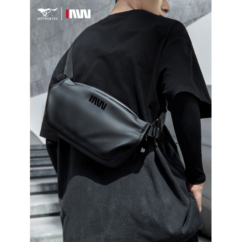 七匹狼男士胸包輕便斜後後背包通勤單肩包時尚潮流後後背包斜肩包機能騎行