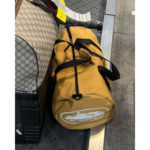 Corteiz惡魔島旅行大水桶包 適合旅行rapper演出