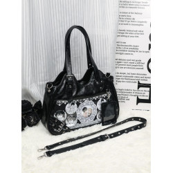 福拉拉原創高級追星黑色機車大容量可斜背通勤日常演唱會痛包