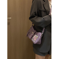 錢一波的痛包｜機車風二次元追星放小卡吧唧斜背微小食量外出酷颯