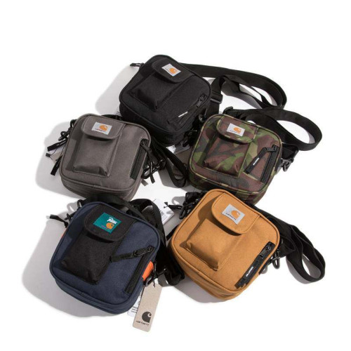 潮牌卡哈特方形帆布單肩包男女生休閒運動斜後後背包工裝風小巧手機包