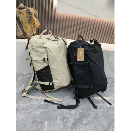 原 26年春季新防水輕便雙肩包後後背包 30L男女戶外運動健身包旅行包