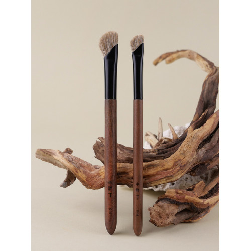 小胖丁D17原色花羊毛修容鐮刀鼻影刷D18隂影動物毛小號暈染化妝刷