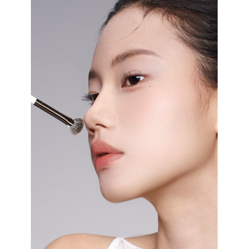 朗顔化妝刷硯霜系列YS129雪狐毛迷你扇形小號高光刷啞光眼頭提亮