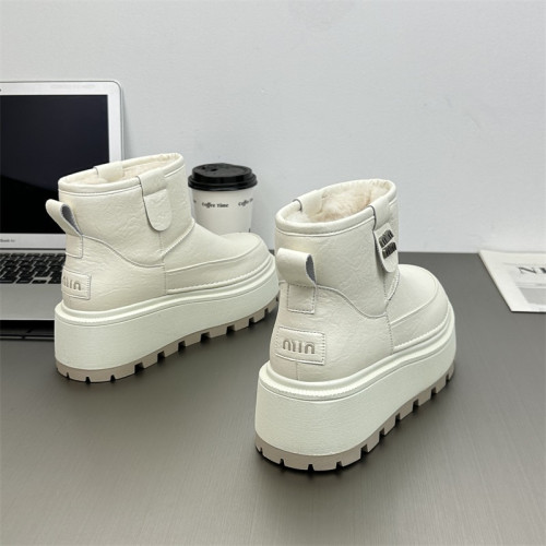 真皮防水防滑雪地靴女2025冬新款小個子6cm厚底時尚加絨保暖棉靴