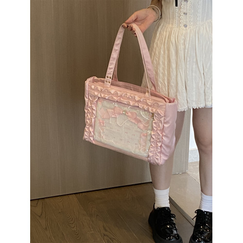 錢一波痛包｜淺粉花邊緞面大食量單肩包二次元甜美芭蕾吧唧大容量