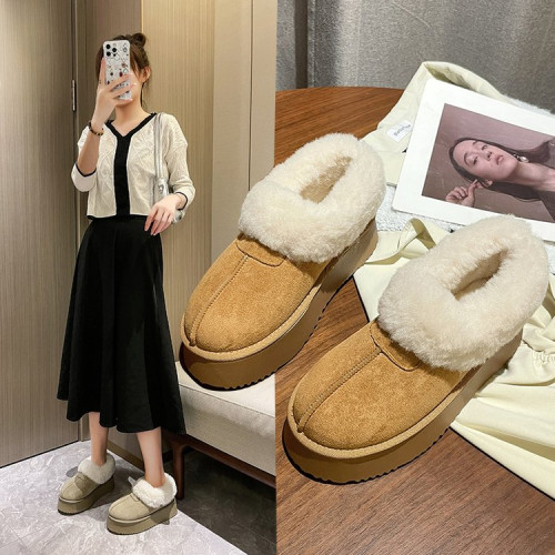 大碼女鞋41一43厚底雪地靴女冬新款加絨加厚東北大棉鞋麵包毛毛鞋