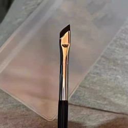 巨巨巨好用!斜角刀鋒眼線刷眼瞼下至臥蠶化妝刷眉刷細節刷點彩