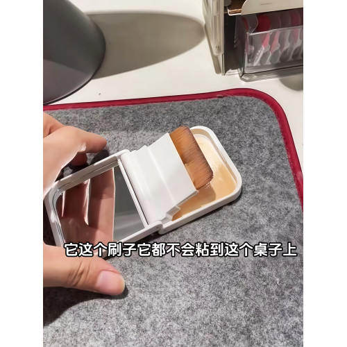 省粉底液！扁頭粉底刷化妝刷子一字型無痕底妝可攜式超薄平頭化妝師
