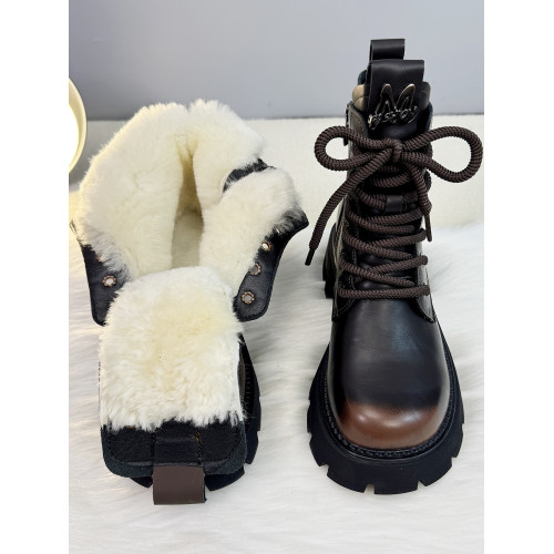 雪地靴女皮毛一體2025秋冬季新款加絨加厚保暖休閒百搭馬丁靴短靴 雪地靴女皮毛一體2025秋冬季新款加絨加厚保暖休閒百搭馬丁靴短靴