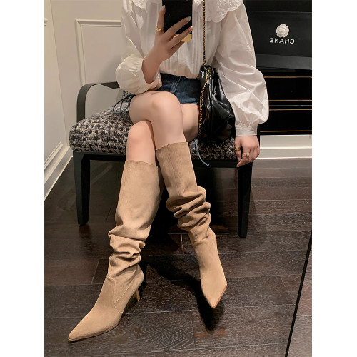 堆堆靴尖頭細高跟靴子女2026秋冬新款絨面超長高筒過膝卡其色長靴 堆堆靴尖頭細高跟靴子女2026秋冬新款絨面超長高筒過膝卡其色長靴