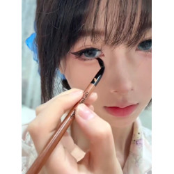 我願封爲zui牛折角刷 眼線刷臥蠶刷化妝刷子眼瞼下至淚溝化妝工具