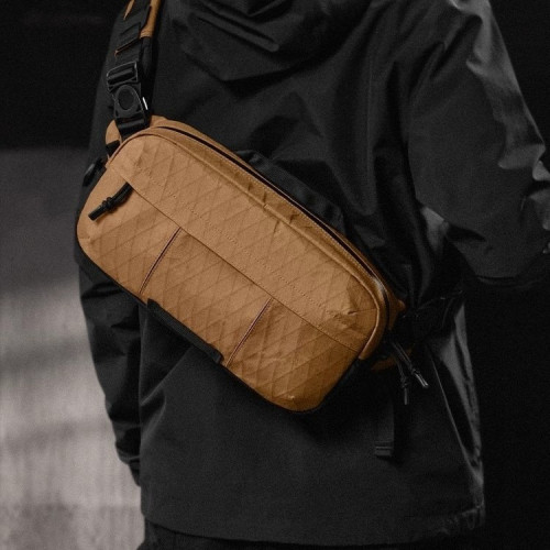 25新款菱格胸包機能工裝防水單肩斜後後背包通勤單肩包多功能拉鍊挎包