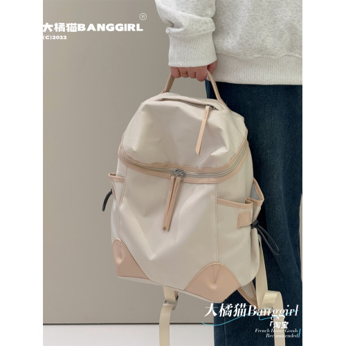 新款女士後後背包旅遊輕便高顔值旅行雙肩包高級感大容量短期出差書包