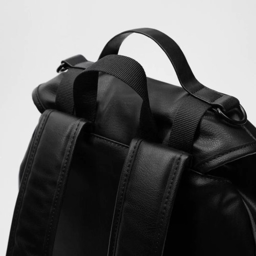 香港男雙肩包新男包大容量後後背包時尚潮流商務通勤旅行包學生書包潮 香港男雙肩包新男包大容量後後背包時尚潮流商務通勤旅行包學生書包潮