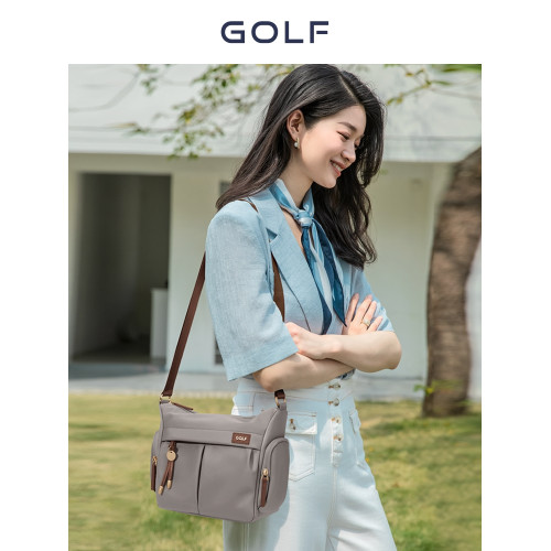 GOLF2026新款女士時尚百搭斜後後背包大容量通勤帆布包散步休閒單肩包
