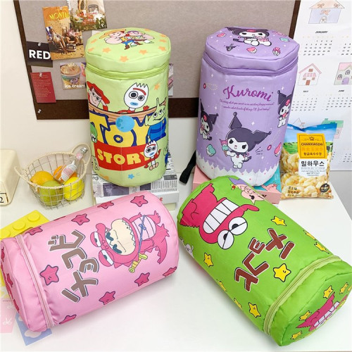 蠟筆小新餅乾包羽毛球包包同款書包女後後背包斜背雙肩桶形多巴胺卡通