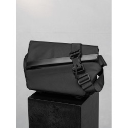 時尚百搭新款胸前包 男款郵差包騎行包機車後後背包運動男生單肩包潮