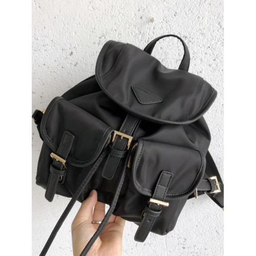 大容量2025新款輕便尼龍牛津布布料後後背包防潑水健身包旅行雙肩包女