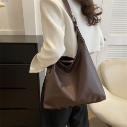 軟皮大容量包包女2023新款韓版時尚百搭單肩腋下包通勤質感托特包