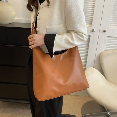 軟皮大容量包包女2023新款韓版時尚百搭單肩腋下包通勤質感托特包