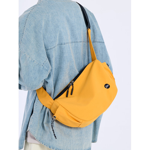 時尚休閒戶外騎行百搭斜後後背包休閒運動後後背包超輕單肩斜背通勤郵差包