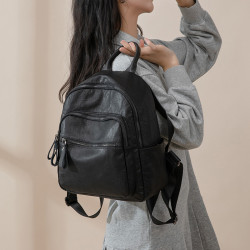 香港2026新款真皮雙肩女士包大容量百搭書包休閒軟皮斜背多用後後背包