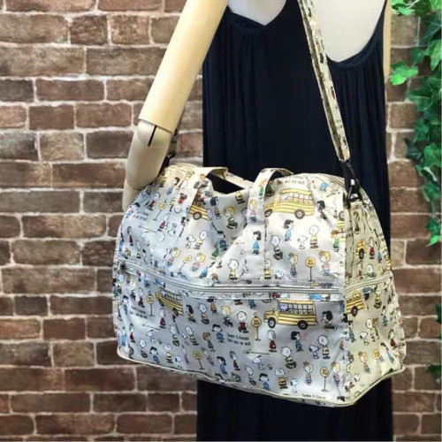 日本史努比旅行袋卡通休閒手提包百搭大容量可套落旅行包收納包