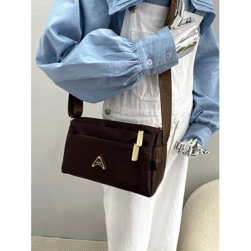 帆布包女斜背牛津布百搭小包包女新款2025四季通用單肩多層尼龍包