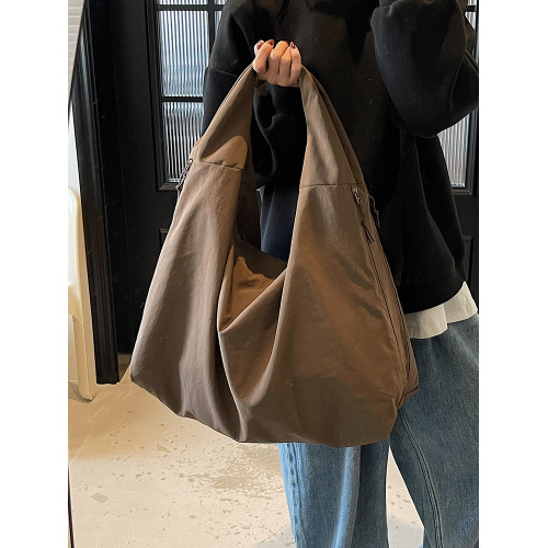 日系休閒大容量帆布包包女2026新款單肩包輕便布袋學生上課托特包