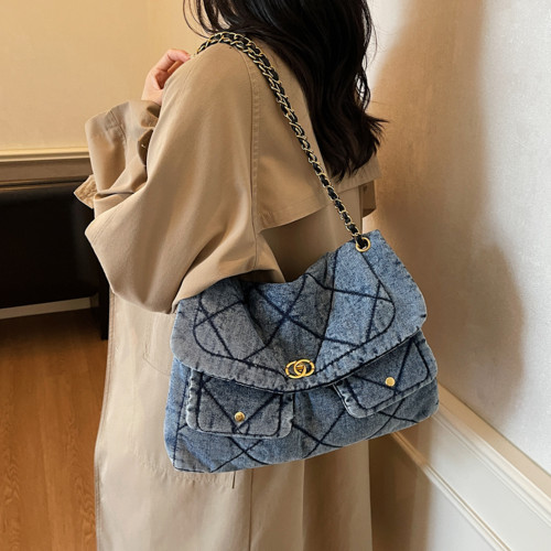 小香風牛仔布菱格鏈條單肩女百搭流浪包2026春季新款小方包歐美風 小香風牛仔布菱格鏈條單肩女百搭流浪包2026春季新款小方包歐美風