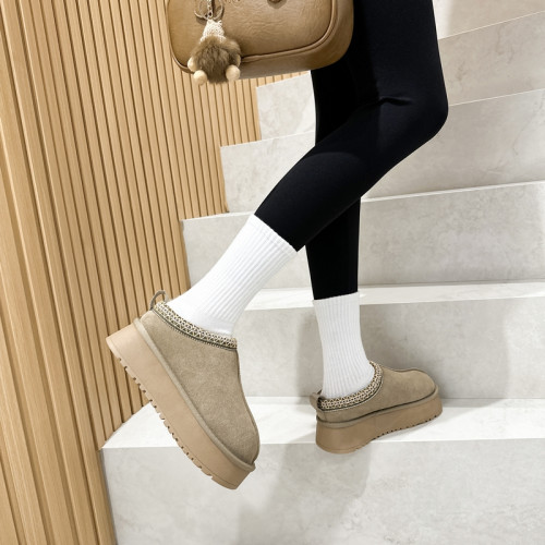 2026冬款加絨厚底羊皮毛一體矮幫雪地靴女增高懶人外穿半拖毛毛鞋